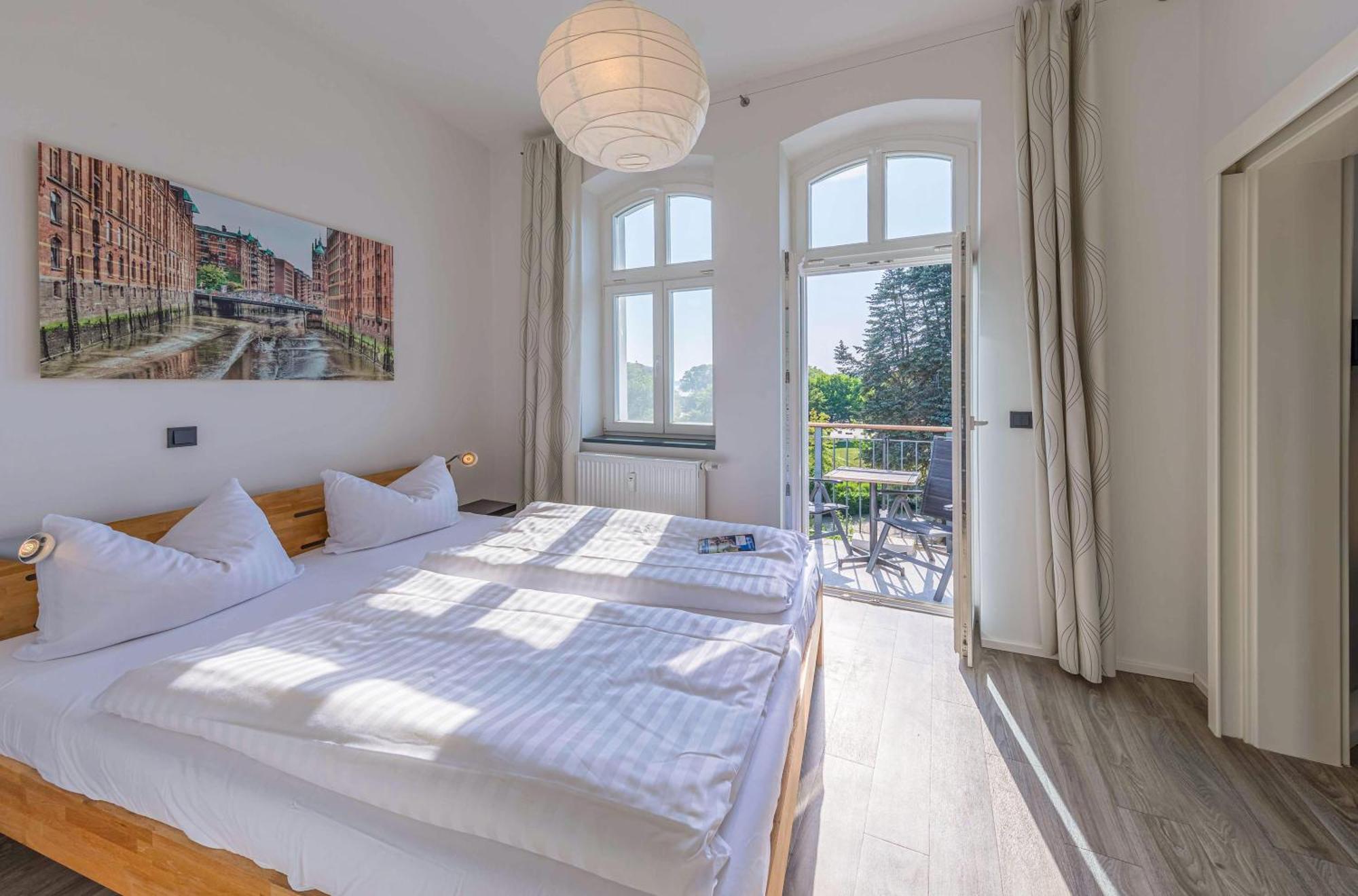 Altstadtapartment Carli- Komfortable Ferienwohnung Im Herzen Von Waren Waren  Exterior photo